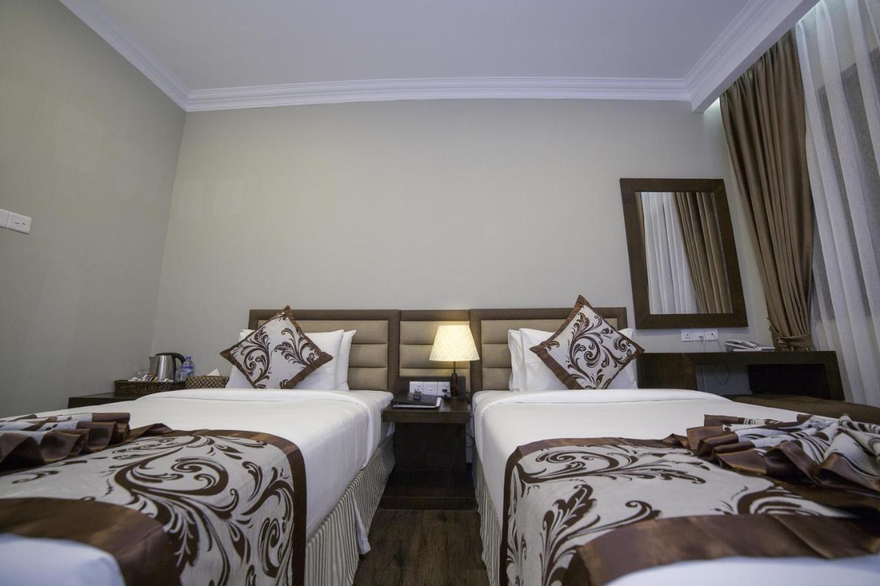 Cloud 10 Boutique Hotel Yangon Exterior foto
